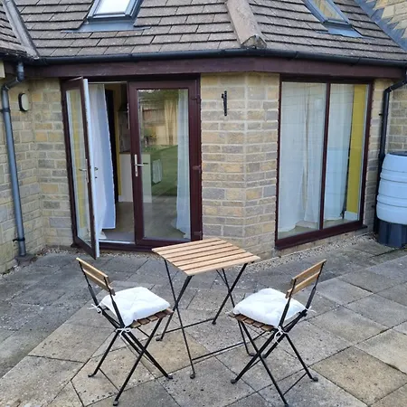 A Quiet Gem Just Outside Oundle Apartment Exterior photo